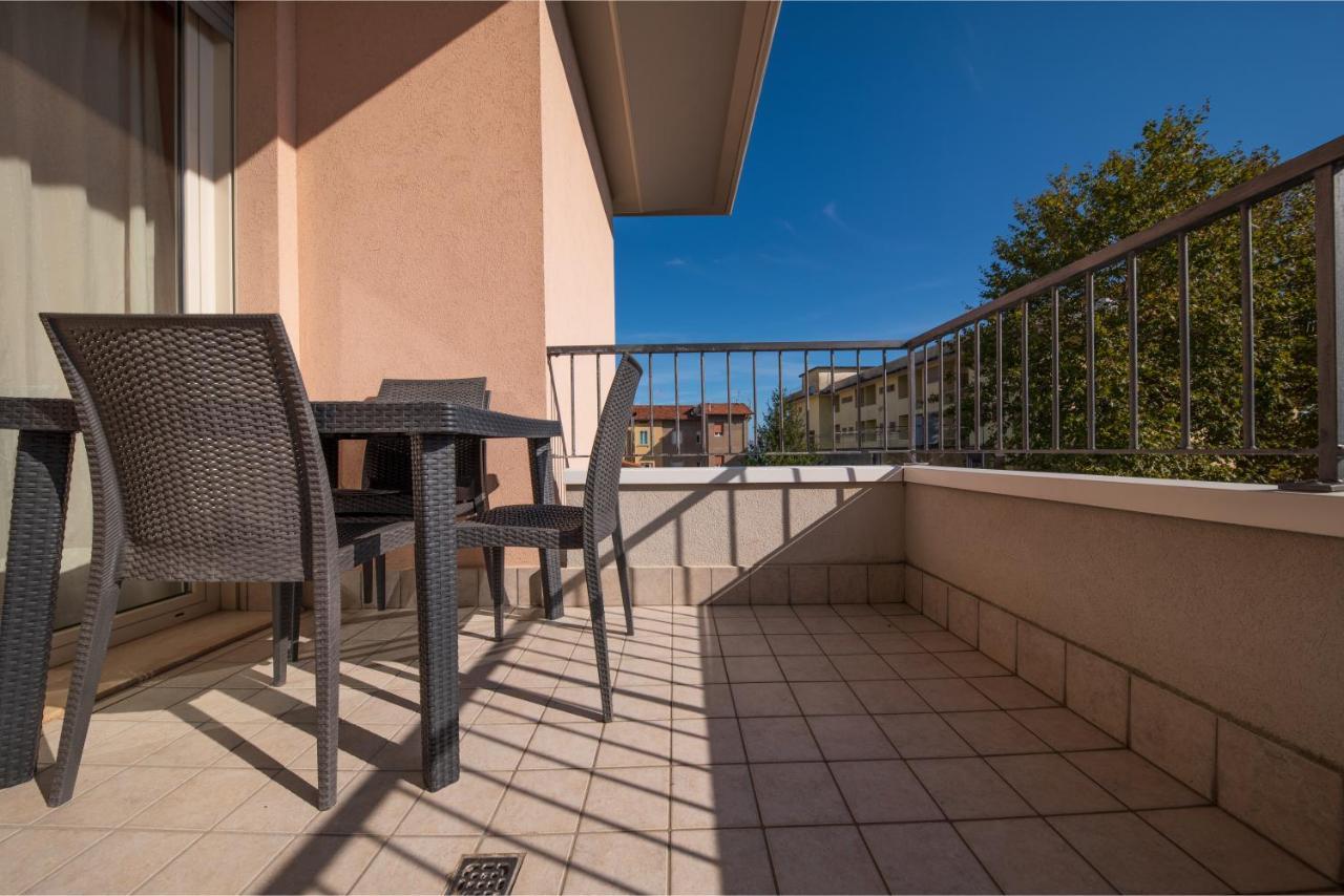 Residence Nobel Rimini Zewnętrze zdjęcie