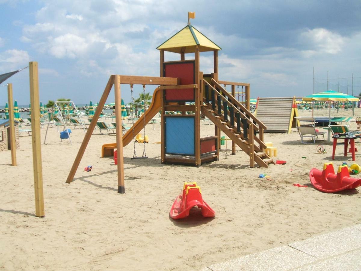 Residence Nobel Rimini Zewnętrze zdjęcie
